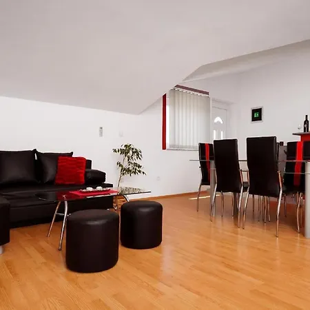 Apartment Moderne Mit Jacuzzi