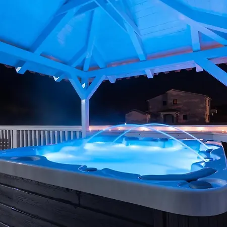 Moderne Mit Jacuzzi