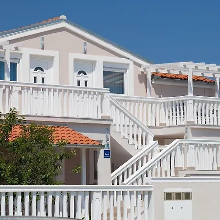 Apartman Moderne Mit Jacuzzi