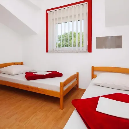 Moderne Mit Jacuzzi * Ližnjan
